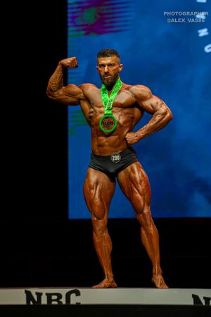 СLASSIC PHYSIQUE 178